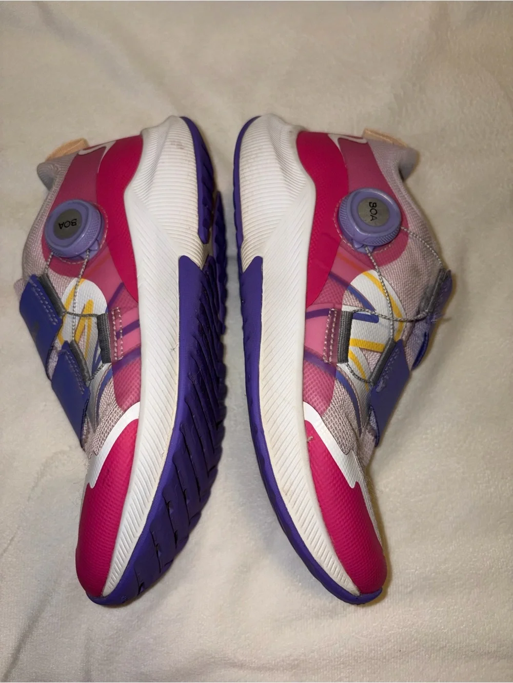 New Balance Girls Pink, Purple & Yellow BOA Sneakers girl size 4.5